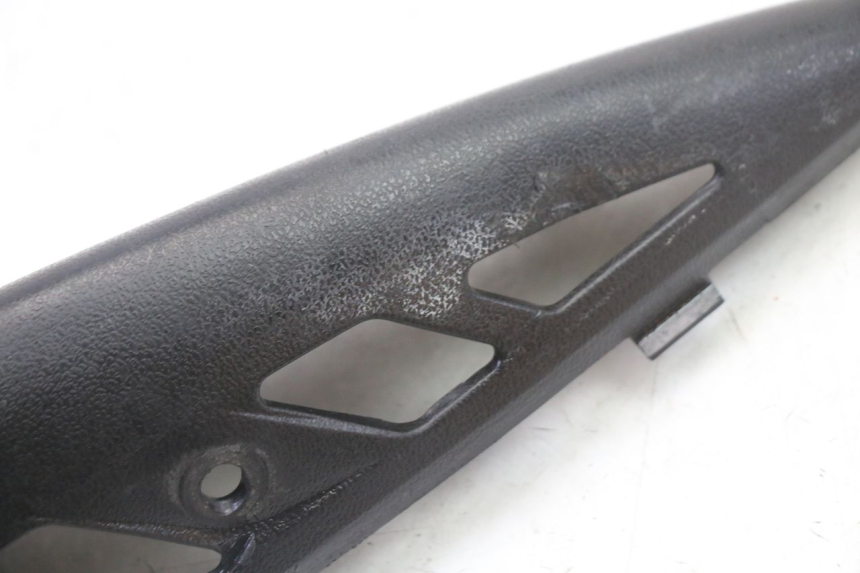 photo de TAPA BASTIDOR DERECHA HONDA ST PAN EUROPEAN 1300 (2002 - 2013)