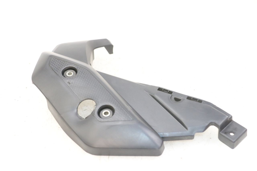 photo de TAPA BASTIDOR DERECHA YAMAHA XJ6 ABS 600 (2008 - 2016)