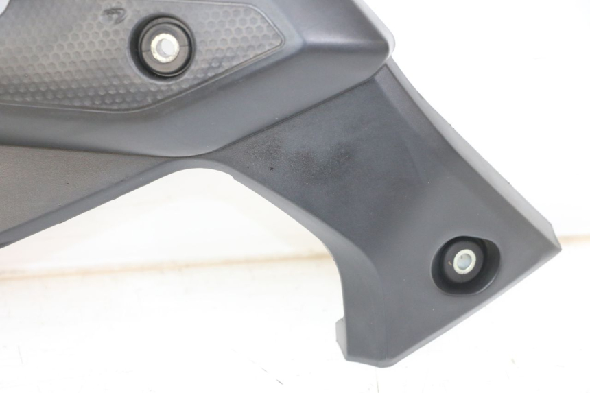 photo de TAPA BASTIDOR DERECHA YAMAHA XJ6 ABS 600 (2008 - 2016)