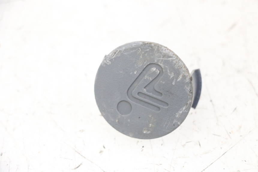 photo de TAPA CHASIS LATERAL SEGWAY NINEBOT F40E 1