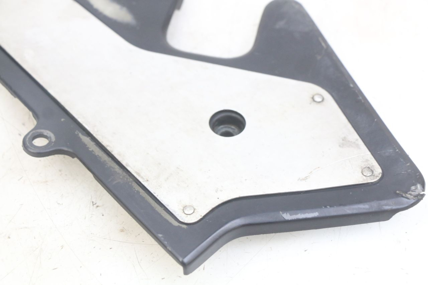 photo de TAPA CHASIS LATERAL IZQUIERDO HONDA CBR F SC25 1000 (1989 - 1992)