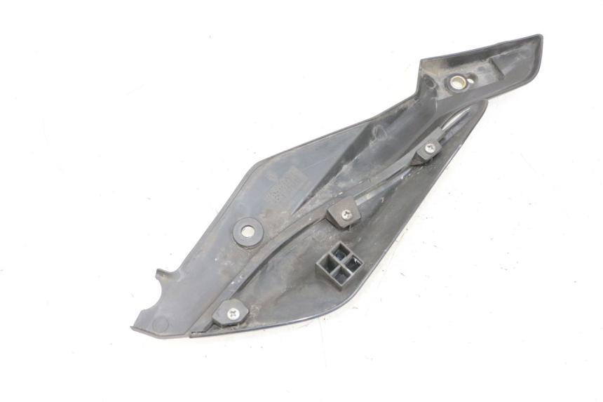 photo de TAPA BASTIDOR IZQUIERDA KSR CODE 125 (2018 - 2020) - Detalle de la pieza