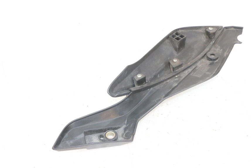 photo de TAPA BASTIDOR IZQUIERDA KSR CODE 125 (2018 - 2020) - Otra perspectiva