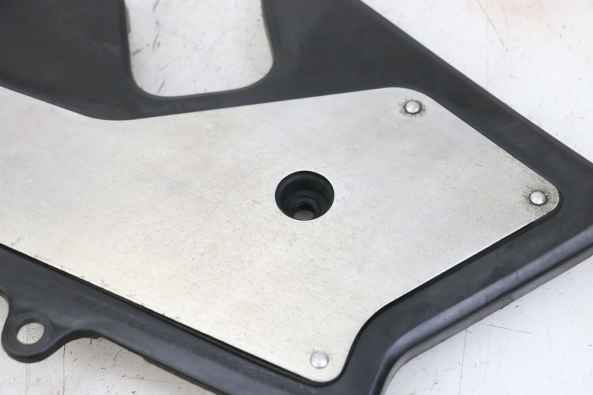 photo de TAPA BASTIDOR IZQUIERDA HONDA CBR F 1000 (1993 - 1996)