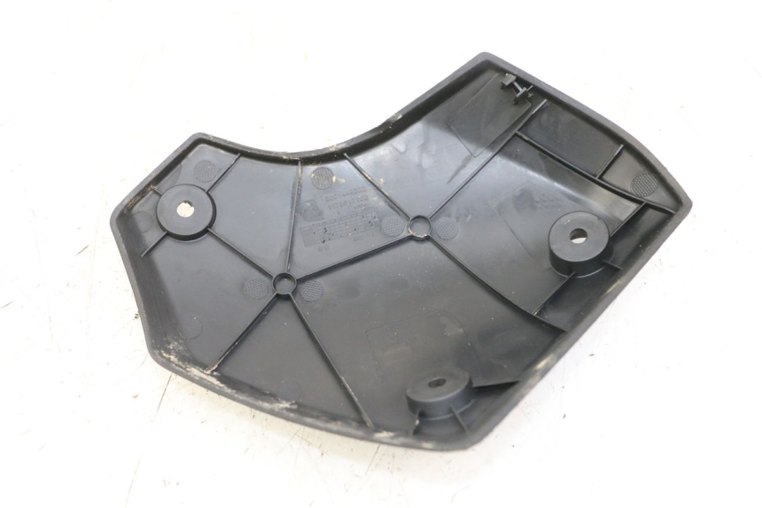 photo de TAPA BASTIDOR IZQUIERDA PEUGEOT KISBEE 4T 50 (2018 - 2022)