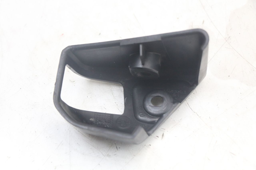 photo de TAPA CHASIS LATERAL IZQUIERDO PEUGEOT SPEEDFIGHT 100 (1997 - 2007)