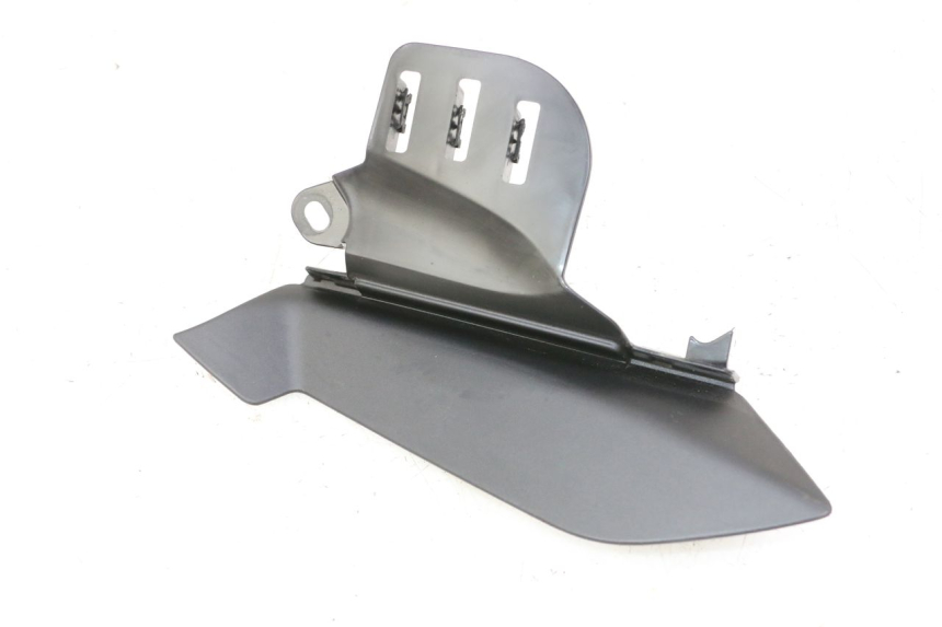 photo de TAPA BASTIDOR IZQUIERDA YAMAHA XMAX X-MAX 125 (2021 - 2025)