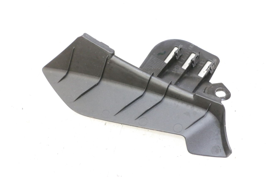 photo de TAPA BASTIDOR IZQUIERDA YAMAHA XMAX X-MAX 125 (2021 - 2025)