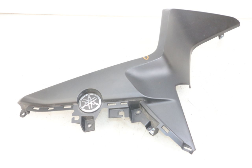 photo de CUBIERTA CHASIS LATERAL IZQUIERDO YAMAHA XMAX X-MAX ABS 125 (2017 - 2020)