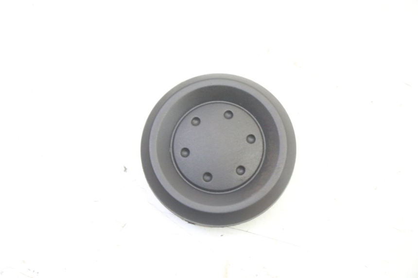 photo de TAPA BASTIDOR SUZUKI GSR 750 (2011 - 2017)