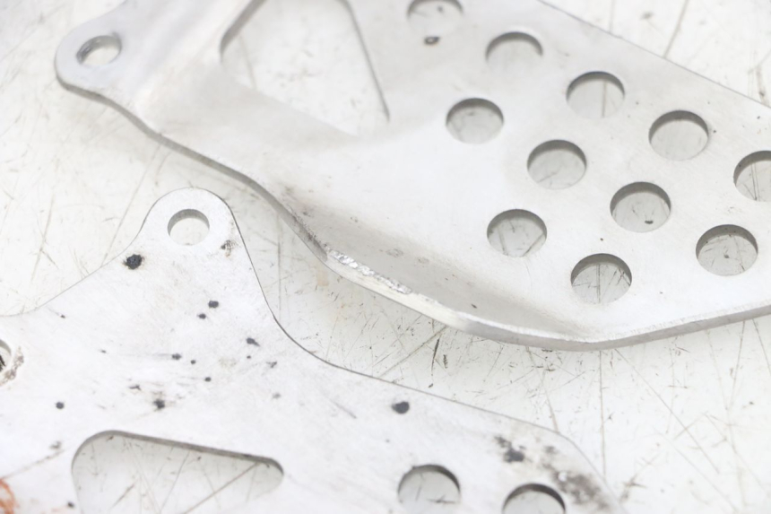 photo de TAPA BASTIDOR SUZUKI GSXR GSX-R 1000 (2003 - 2004) - Zoom estado de uso