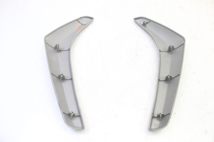 photo de TAPA BASTIDOR PIAGGIO LIBERTY 4T 50 (2009 - 2015)
