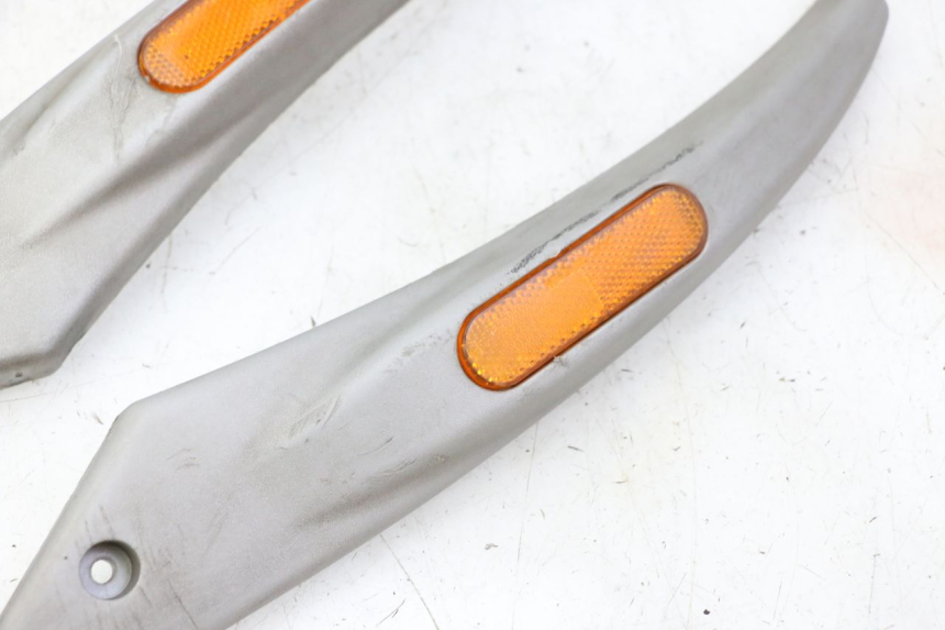 photo de TAPA BASTIDOR PIAGGIO LIBERTY 125 (1998 - 2008)