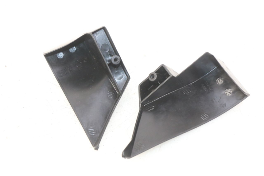 photo de CUBIERTA LATERAL DEL CHASIS PIAGGIO LIBERTY IGET S 125 (2016 - 2020)