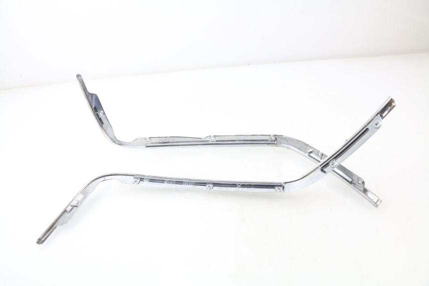 photo de TAPA BASTIDOR PIAGGIO PRIMAVERA 125 (2013 - 2021) - Zoom estado de uso