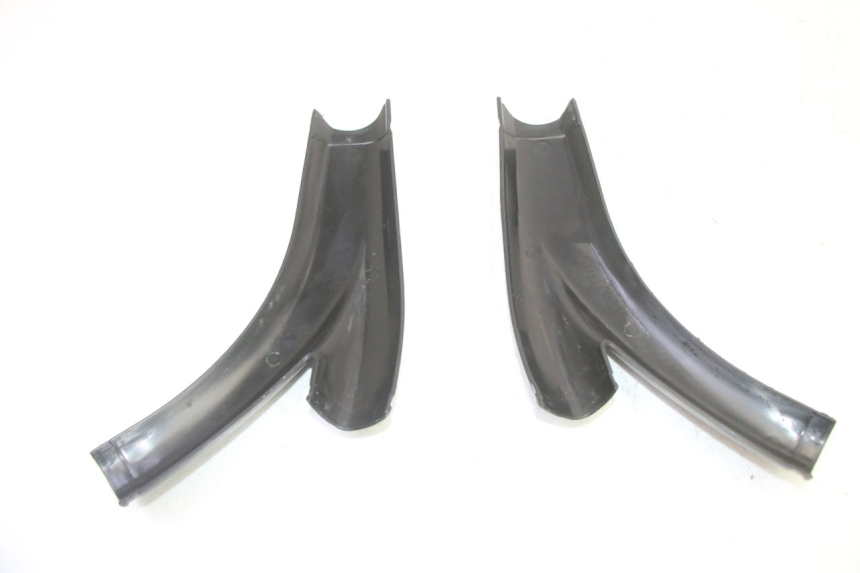 photo de CUBIERTA CHASIS LATERAL APOLLO RFZ 125
