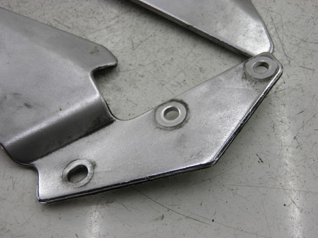 photo de TAPA BASTIDOR SUZUKI GS GSE 500 (2001 - 2003)