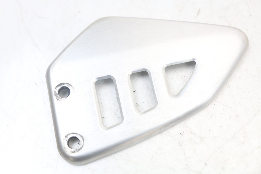 photo de CUBIERTA CHASIS LATERAL SUZUKI SV N 650 (1999 - 2002)