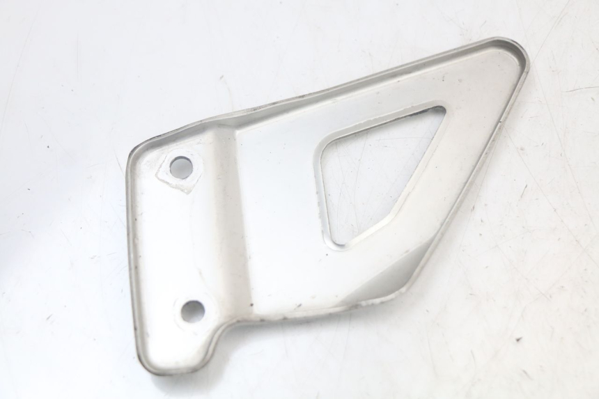 photo de CUBIERTA CHASIS LATERAL SUZUKI SV N 650 (1999 - 2002)