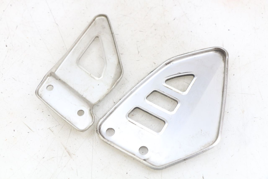 photo de CUBIERTA CHASIS LATERAL SUZUKI SV N 650 (1999 - 2002)