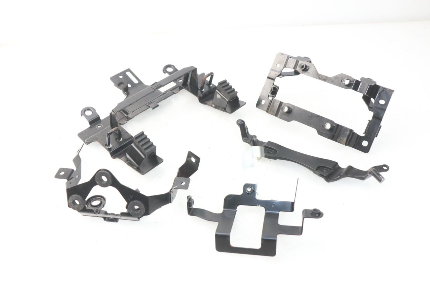 photo de TAPA BASTIDOR YAMAHA FZ8 800 (2010 - 2016)