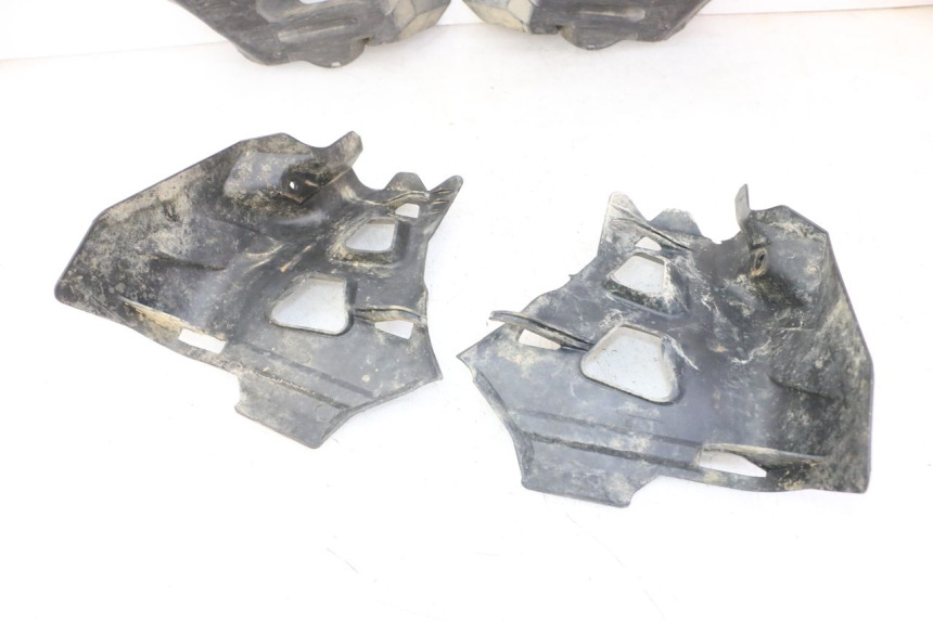 photo de TAPA BASTIDOR YAMAHA YFM GRIZZLY 550 (2008 - 2015)