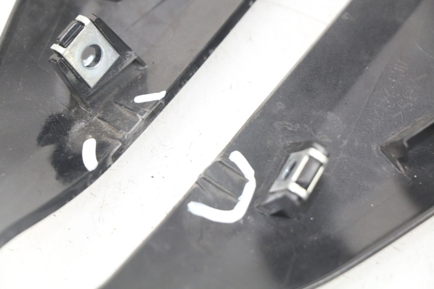 photo de TAPA BASTIDOR YAMAHA YP T-MAX TMAX 530 (2017 - 2020)