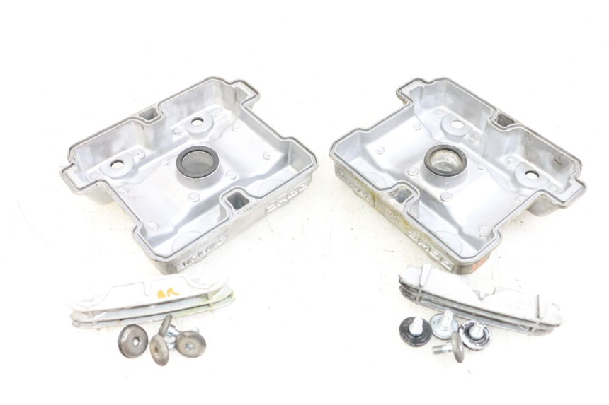 photo de Tapa de válvulas HYOSUNG GV AQUILA 125 (2000 - 2004) - Detalle de la pieza