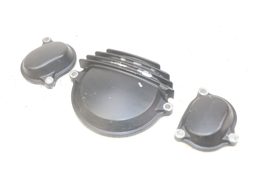 photo de TAPA DE VáLVULAS YAMAHA SR 125 (1982 - 2003)