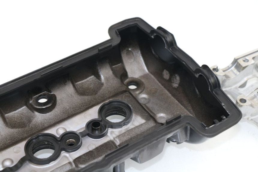 photo de TAPA CULATA TRIUMPH STREET TRIPLE 675 (2007 - 2012)