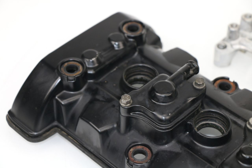 photo de TAPA CULATA TRIUMPH STREET TRIPLE 675 (2007 - 2012)