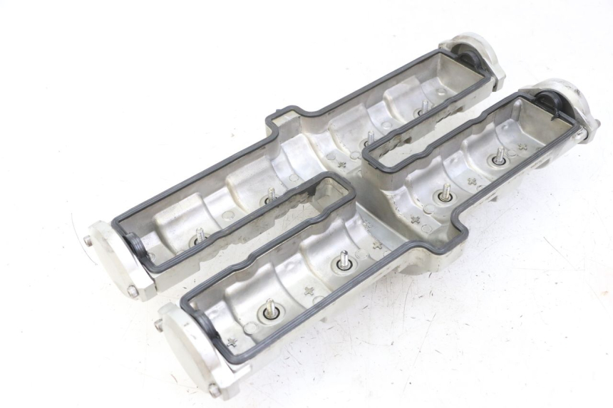 photo de TAPA DE VáLVULAS YAMAHA FZS FAZER 600 (2001 - 2003)