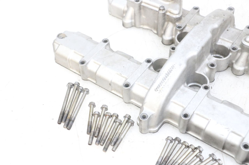 photo de TAPA CULATA KAWASAKI ZR 7 750 (1999 - 2001) - Detalles de los puntos de fijación