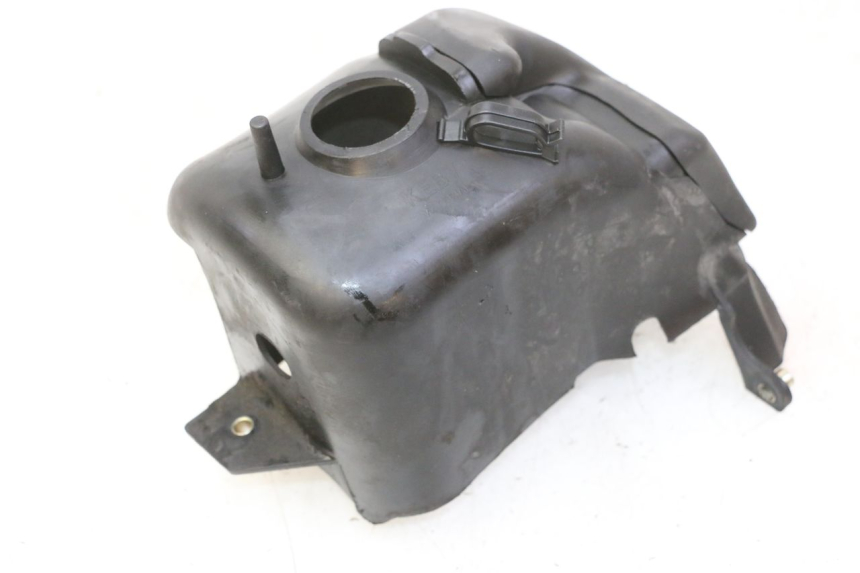 photo de TAPA CILINDRO KYMCO AGILITY NAKED RENOUVO 2T 50 (2011 - 2018)