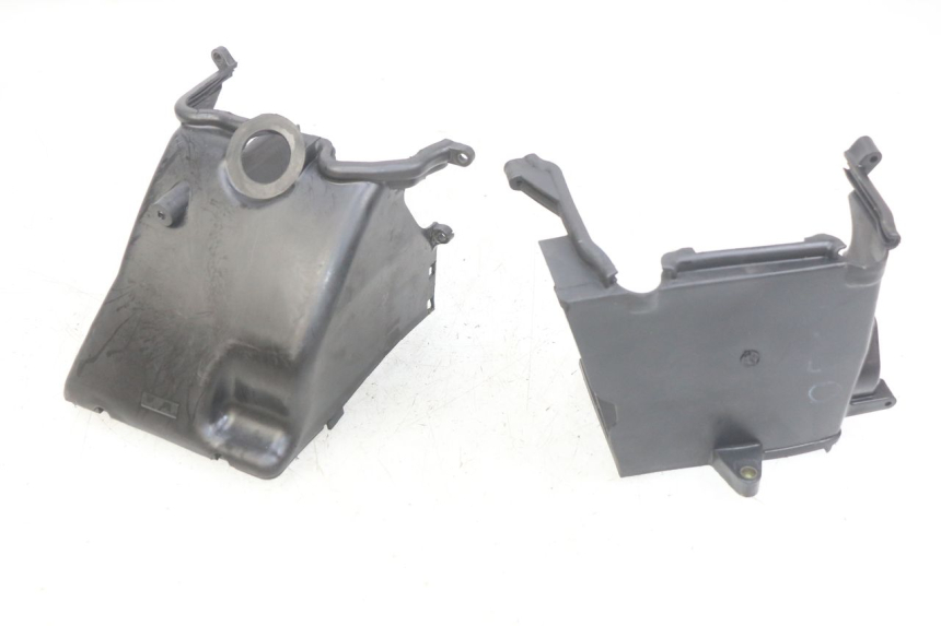photo de TAPA DEL CILINDRO PEUGEOT CITYSTAR AIR 125 (2014 - 2017)
