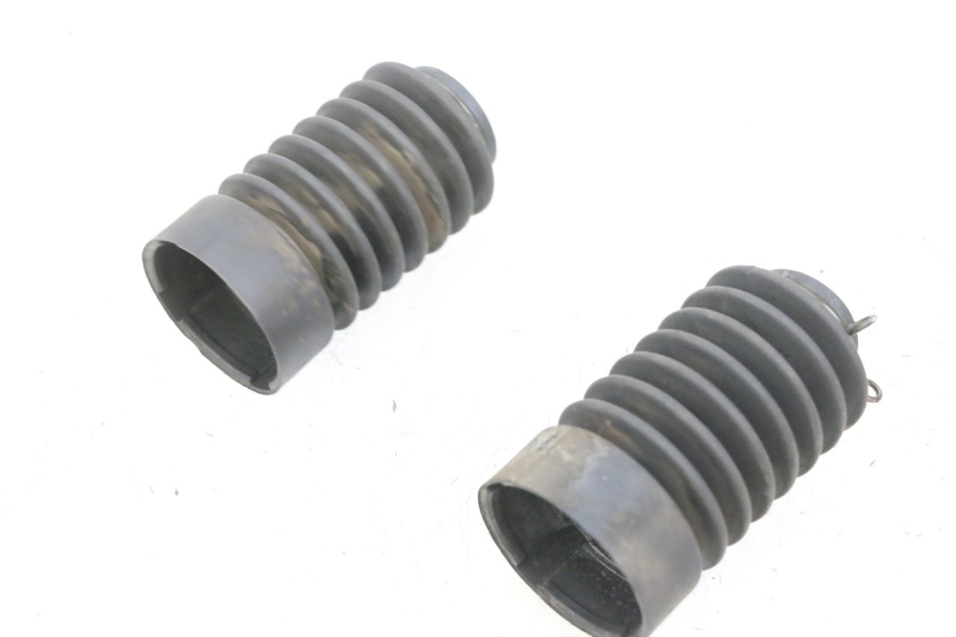 photo de TAPA DE HORQUILLA SYM CROX 4T 50 (2016 - 2023) - Zoom estado de uso