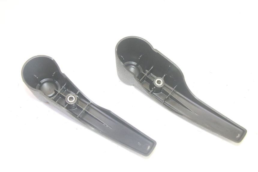 photo de CARENADO HORQUILLA PIAGGIO MP3 HPE 350 (2018 - 2020) - Otra perspectiva