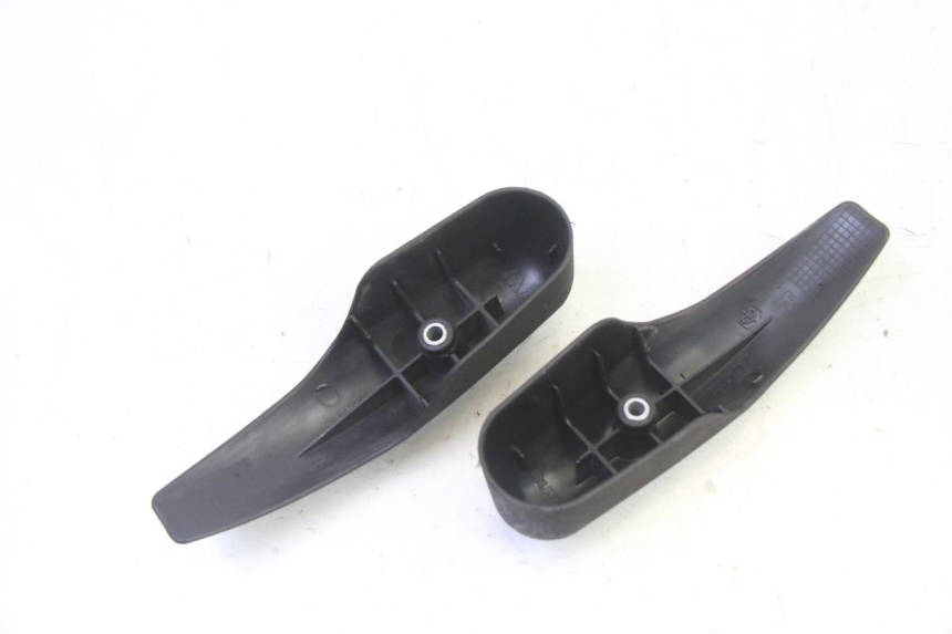 photo de CARENADO HORQUILLA PIAGGIO MP3 125 (2006 - 2014)