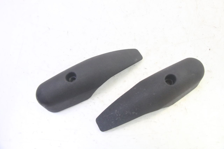 photo de TAPA DE HORQUILLA PIAGGIO MP3 RL 250 (2007 - 2010) - Zoom estado de uso