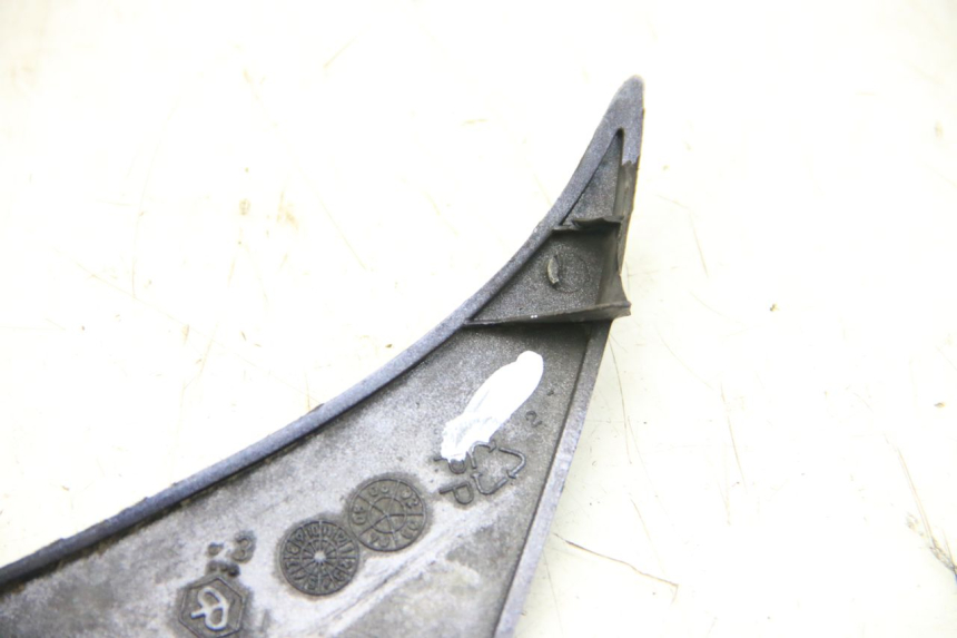 photo de TAPA DE HORQUILLA PIAGGIO VESPA GRANTURISMO 125 (2003 - 2007)
