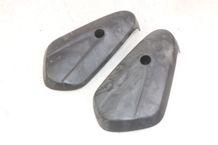 photo de TAPA DE HORQUILLA HONDA SCV LEAD 100 (2003 - 2007)