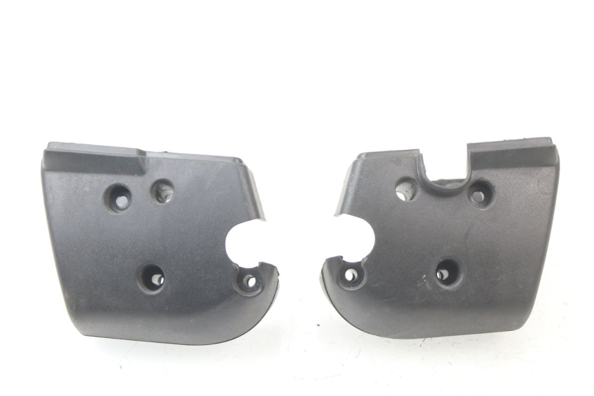 photo de TAPA BOMBA FRENO APRILIA ATLANTIC 125 (2003 - 2009)