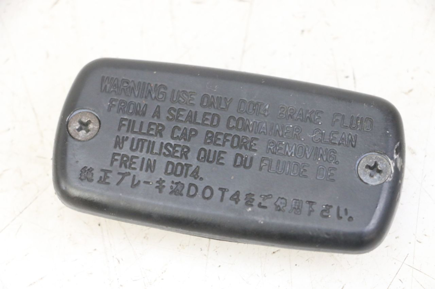 photo de TAPA BOMBA FRENO HONDA CBF 500 (2004 - 2007)