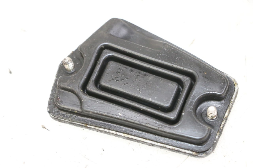 photo de TAPA BOMBA FRENO YAMAHA FJ 36Y 1100 (1984 - 1985)