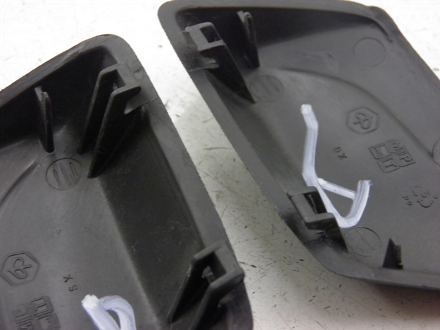 photo de TAPA BOMBA FRENO PIAGGIO XEVO - X EVO 125 (2007 - 2017) - Otra perspectiva