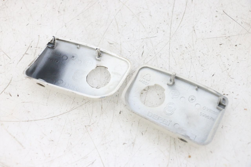 photo de TAPA BOMBA FRENO PIAGGIO VESPA GTS SUPER IE 125 (2009 - 2016) - Zoom estado de uso