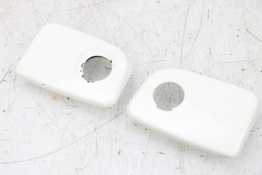 photo de TAPA BOMBA FRENO PIAGGIO VESPA GTS SUPER IE 125 (2009 - 2016) - Otra perspectiva