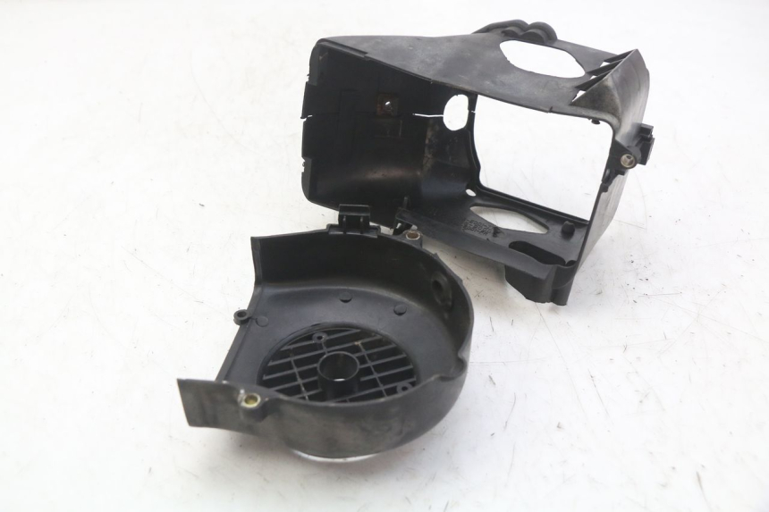 photo de TAPA MOTOR KYMCO LIKE 4T 50 (2009 - 2018)