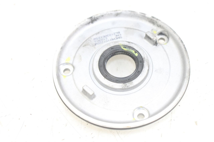 photo de TAPA DE MOTOR PIAGGIO MEDLEY 125 (2016 - 2023)