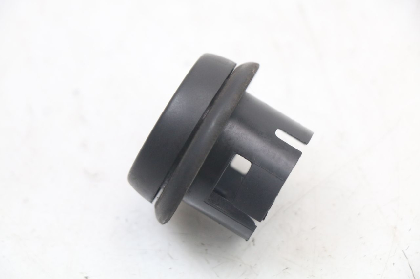 photo de TAPA DEL INTERRUPTOR DE ENCENDIDO BMW C1 125 (2000 - 2003)